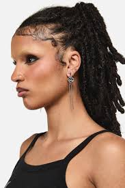 Celeste Black Heart Earrings