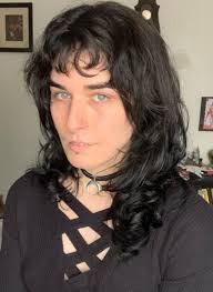 Do I pass without makeup? (I feel I do with but hard time seeing w/o) :  r/transpassing