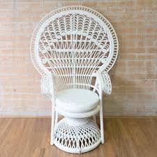 It is made of high quality wood and has a very solid wood frame with a metal frame that will last for years. White Peacock Chair Adult Size Sweet Heavenly Events Hire
