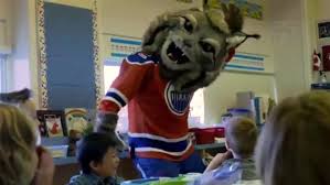 The bravest in the houston oilers' entourage is art horridge, the roughneck personifying the oil field wildcatter. Hunter The Canadian Lynx Unveiled As First Mascot In Edmonton Oiler History Ctv News