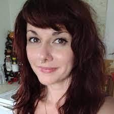 Amber Freese's Instagram, Twitter & Facebook