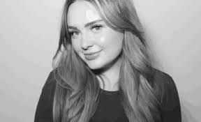 Amber Breedlove's Instagram, Twitter & Facebook