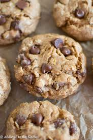 Soft Baked Chewy Healthy Oatmeal Cookies Made From Whole Wheat Flour Oa Chocolate Chip Oatmeal Cookies Recipes Chocolate Chip Oatmeal Chocolate Chip Cookies