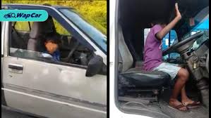 Berikut adalah anggaran kadar bayaran yuran keseluruhan untuk mengambil lesen kereta atau motosikal mengikut kelas. 2 Bakat Memandu Dikesan Di Malaysia Apa Tindakan Wajar Selanjutnya Wapcar
