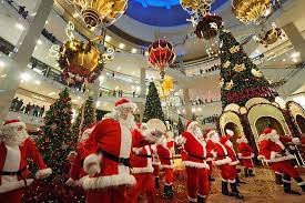 Hari krismas dikenali sebagai hari natal, adalah perayaan terbesar untuk penganut agama kristian, disambut setiap tahun pada tarikh 25 disember bagi memperingati kelahiran (dimana faktanya, tarikh tersebut bukanlah tarikh kelahirannya)) jesus dari nazareth, pengasas ajaran kristian. Mufti Jelaskan Hukum Umat Islam Bertukar Hadiah Mengucapkan Merry Christmas Erin Sakura News