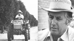 Congratulations to Senator David Kelley, the 2016 recipient of the Alumnus  Supporter Distinguished Warrior Award. Senator Kelley's strong moral  compass shaped a long and impressive career, creating ...