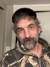 Courtney Love posted a photograph of herself rehearsing with former Hole  bandmates Patty Schemel, Melissa Auf der Maur, and Eric Erlandson.