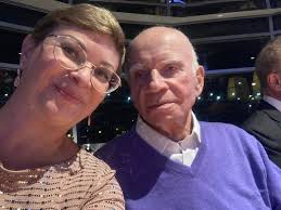 What are your weird home delivery stories?