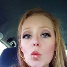 Candice Goodman's Instagram, Twitter & Facebook