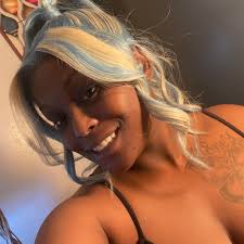 Does any families need formula i have to switch mine and have about four in  a half cans of Simulac Advance its the blue can.for free