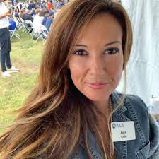 Kate DeWitt (@KatemDewitt)