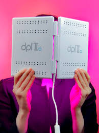 Home Light Therapy The Fda Cleared Professional Revive Dpl Iia For Wrinkles And Acne Reduction Style Chicks