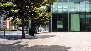 Die dz bank kunstsammlung wurde im jahre 1993 gegründet und ist die mit der gründung des art foyers der dz bank kunstsammlung, einem 300 quadratmeter großen ausstellungsraum in. Art Foyer Dz Bank Kunstsammlung Monopol