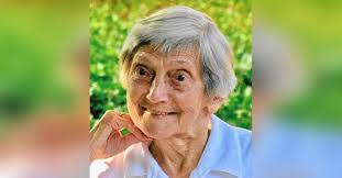 Eileen Nicholson's Instagram, Twitter & Facebook