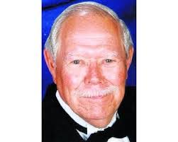 Dale Loomis's Instagram, Twitter & Facebook