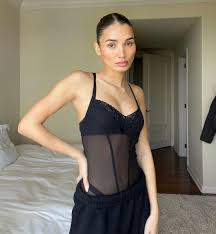 Pia Mia Perez - Free pics, galleries & more at Babepedia