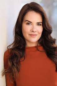 Melissa Russell's Instagram, Twitter & Facebook