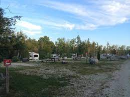 Balsam Cove Campground In Maine Great Waterfront Scenic Camping Spots Amenities Are Awesome Including B Camping Locations Yellowstone Camping Camping Park