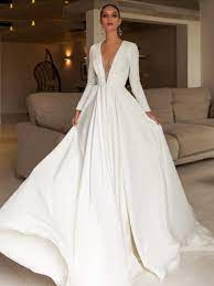 Onlybridals Vintage Off Shoulder Wedding Dresses 2020 Long Sleeve V Neck Applique Wedding Gowns Drapted Castle Long Bridal Gown Off Shoulder Wedding Dress Long Bridal Gown Wedding Dresses Simple