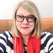 Debi Vincent's Instagram, Twitter & Facebook