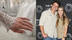 Bindi irwin announced her engagement to boyfriend chandler powell in july 2019credit looking at the surroundings of her photo, bindi was in a wedding dress fitting room, surrounded by other lavish. See Bindi Irwin S Wedding Dress Tease Youtube
