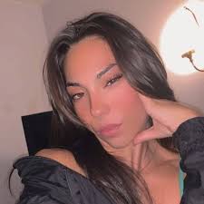 🤬 𝖏𝖔𝖆𝖓𝖓𝖆 𝖑𝖔𝖗𝖊𝖓𝖟 (@joannxlb) • Threads, Say more