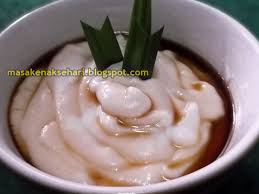 Put to boil the other half of coconut milk and pandan leaves. Resep Bubur Sumsum Gurih Spesial Lembut