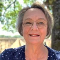 Mary Pelzel's Instagram, Twitter & Facebook