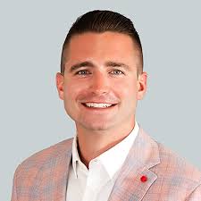 Andrew Gearhart's Instagram, Twitter & Facebook