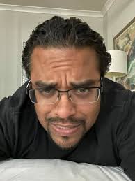 I hustle this everywhere perhaps “too hard”. For fans of : Picturesque, I  See Stars, Sleeping With Sirens Also I just got a new day career  💀💀💯💯🤑🤑🤑🤑🤑 think ima love it