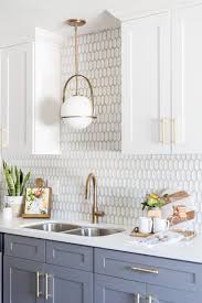 Backsplash Gold Finishes Kitchen Inspiration Design Kitchen Design Kitchen Interior