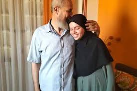 الأولى على الثانوية العامة في مصر تتعرض لحادث | الجزيرة مباشر