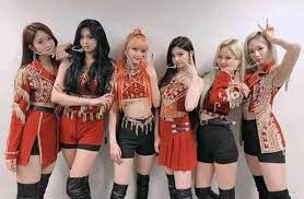 The group is composed of six members: Everglow Group Posts Facebook
