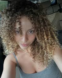 Talia Justina (@taliajustina) • Instagram photos and videos