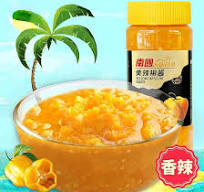 Yellow lantern chili sauce 500g/can Hainan specialty,spicy garlic paste,yellow pepper sauce chili sauce,spicy fried food with rice,sauce,Delicious ...