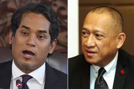 Withdrawing his support for the pn government, padang rengas mp datuk seri mohamed nazri abdul aziz said the emergency may have been requested by prime minister tan sri muhyiddin yassin because he knew he had lost the. Khairy And Nazri Respond Negatively To Najib S Appointment As Chief Bn Adviser Nation Malayjournal