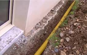 Voici Une Technique Tres Simple Pour Installer Un Drain Autour De La Maison Ingenieux