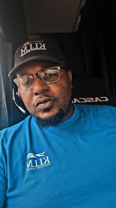 Wassup people,27 years old & been trucking 6years. From Mississippi but  move to Tennessee.