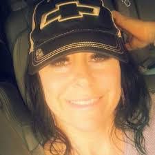 Amanda Azzarello's Instagram, Twitter & Facebook