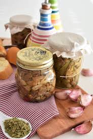 Sono funghi buoni ed economici, ottimi in cucina. Funghi Sott Olio Dolci Progetti Di Umberto Cozzolino