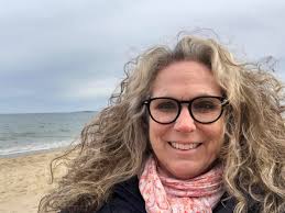 Day 10 of isolation. Who else would still blank.