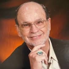 Damien Richards's Instagram, Twitter & Facebook