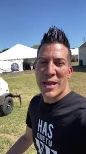 Hoy domingo desde Guanica ! Invitamos a todo el Area Sur , este martes 2 pm  Puerto Rico Gana El Show en la pista Heriberto Cruz ! Ven a tener un rato  de Alegria con nosotros !