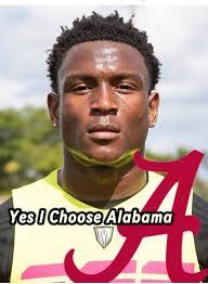 Cameron Calhoun's Instagram, Twitter & Facebook