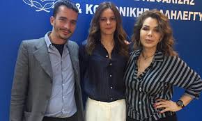 Η αστεγία στα λοατκι άτομα. Synanthsh Axtsiogloy Me Melh Ths Loatki Koinothtas Eidhseis