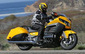 The gold wing f6b uses technology gathered from our own honda gold wing, a bike that's set the standards in luxury touring for the last 40 years. 2014 Honda Gold Wing F6b Rider Magazine Rider Magazine