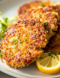 A part of hearst digital media the pioneer woman participates in various affiliate marketing programs, which means we may get paid commissions on. Easy Crispy Tuna Patties Tuna Fish Cake Recipe Whisk It Real Gud