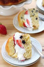 Baba Au Rhum Recipe With Cream And Strawberries Receta Panaderia Y Reposteria Reposteria Pasteles
