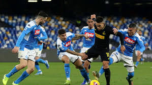 Gara valevole per gli ottavi di finale. Napoli Inter Dove Vedere La Partita Di Stasera In Diretta Tv E Streaming