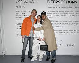 Ian Kow, Wen Zhou, Daisy Chen Hutton, Jeff Hutton at Apex for Youth: 27th  Anniversary Inspiration Awards Gala